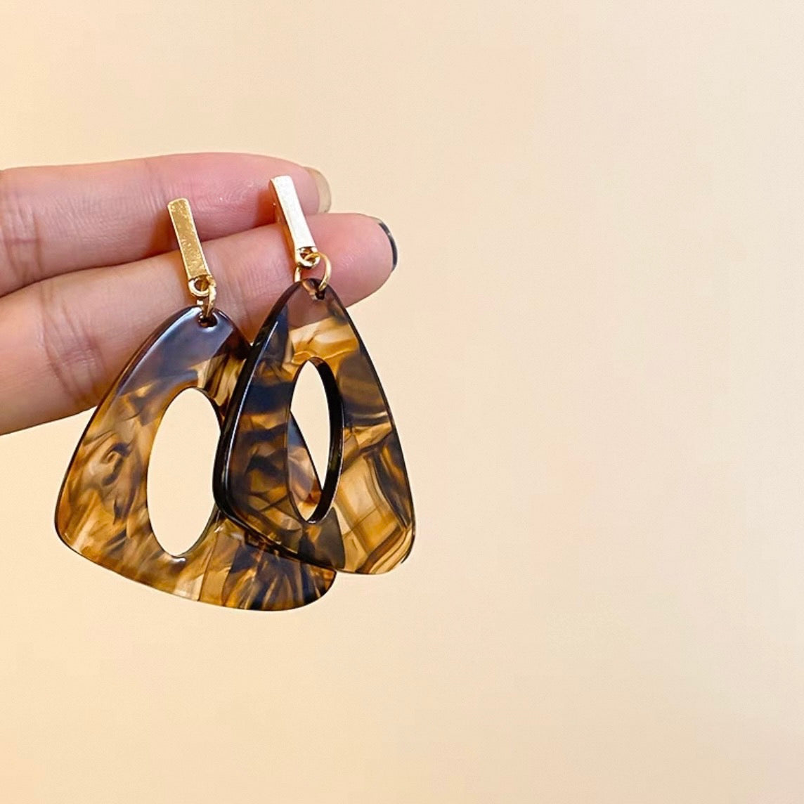 tortoise drop pierce
