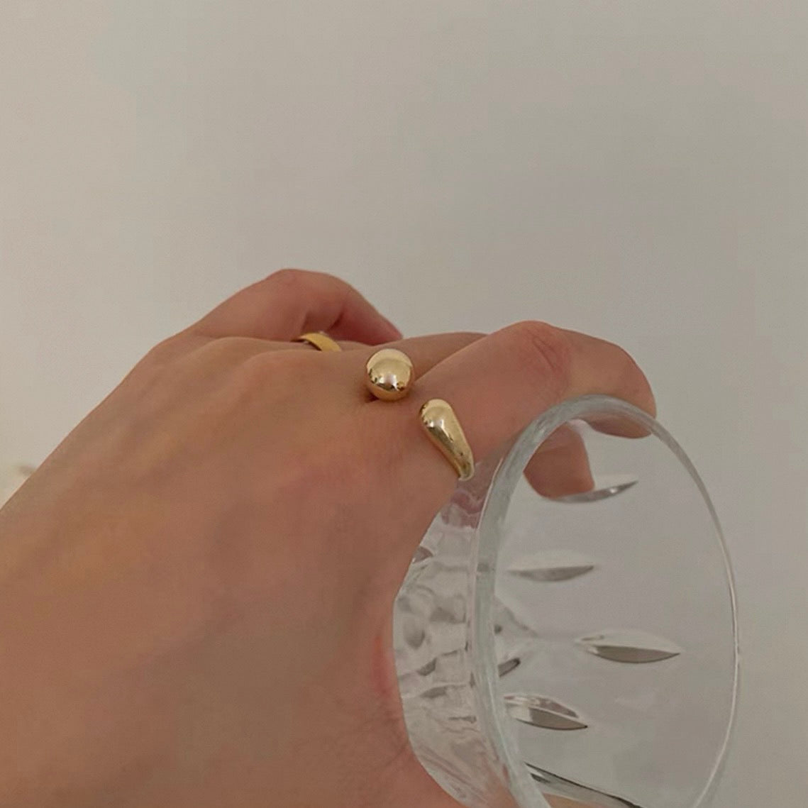 melty curve ring