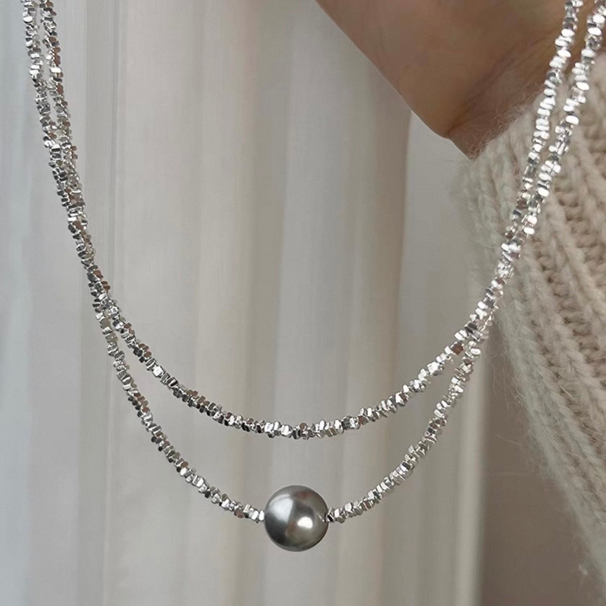 shimmer pearl necklace