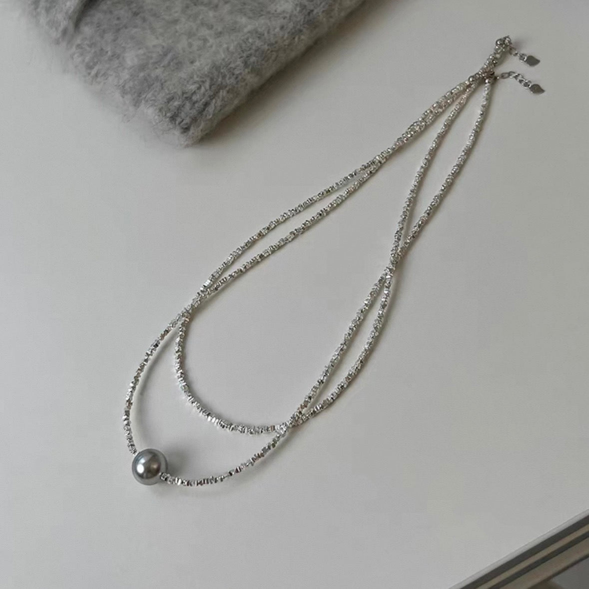 shimmer pearl necklace