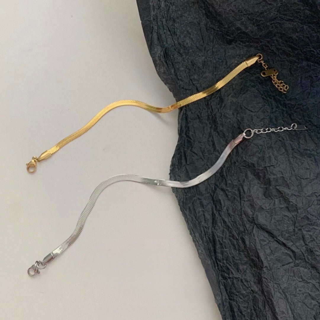 snake chain bracelet