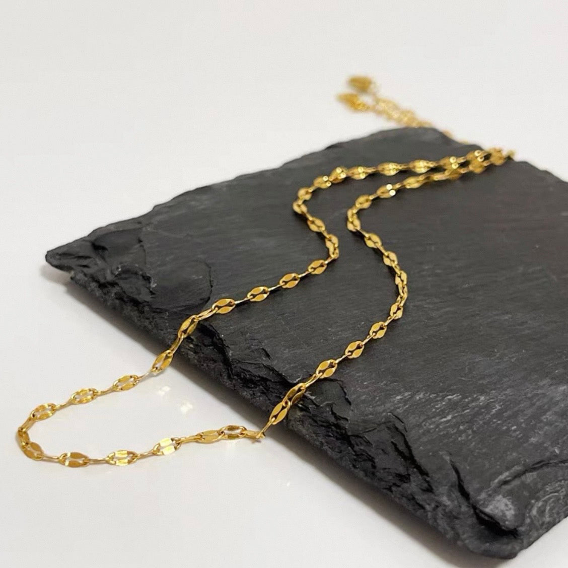 leaf chain necklace