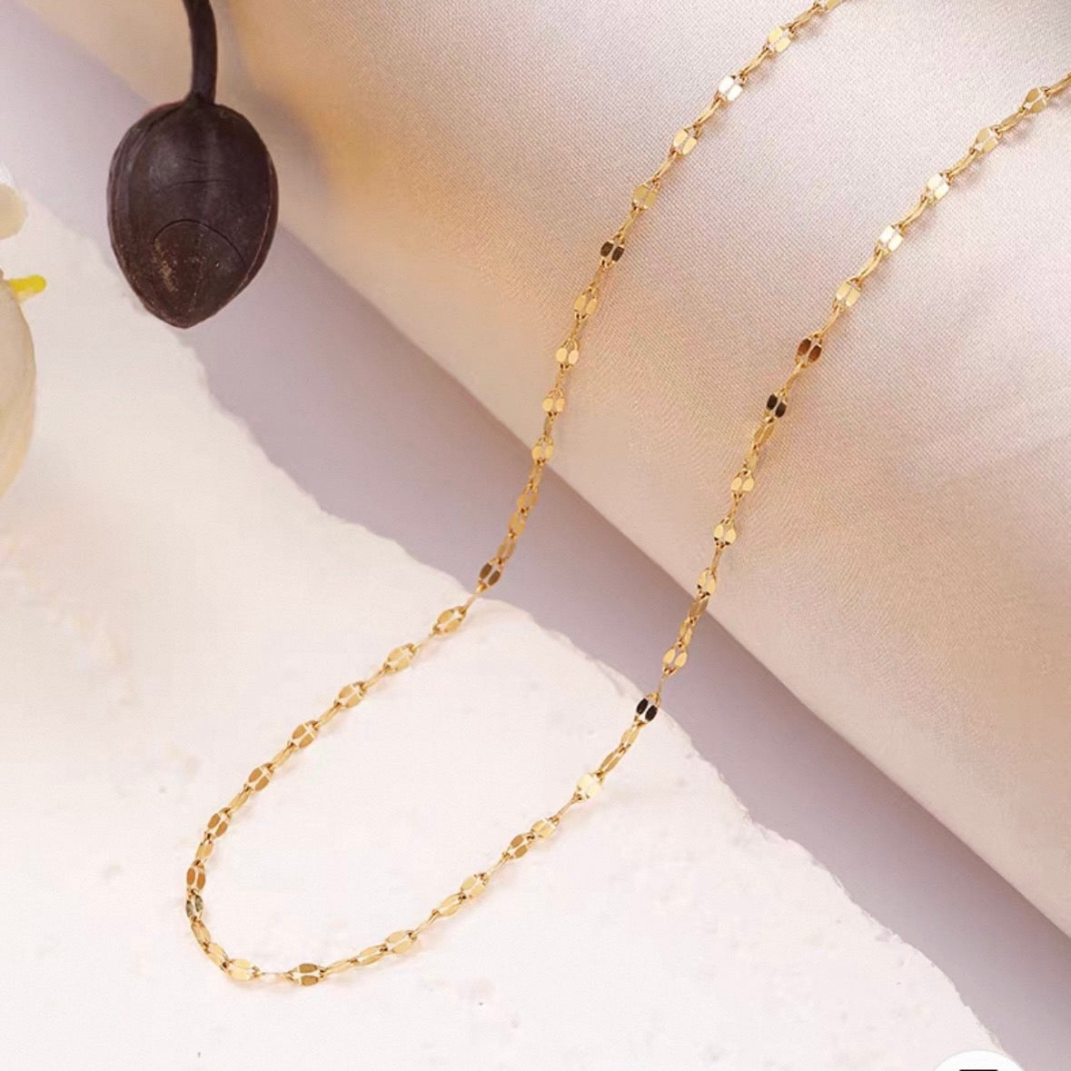 leaf chain necklace