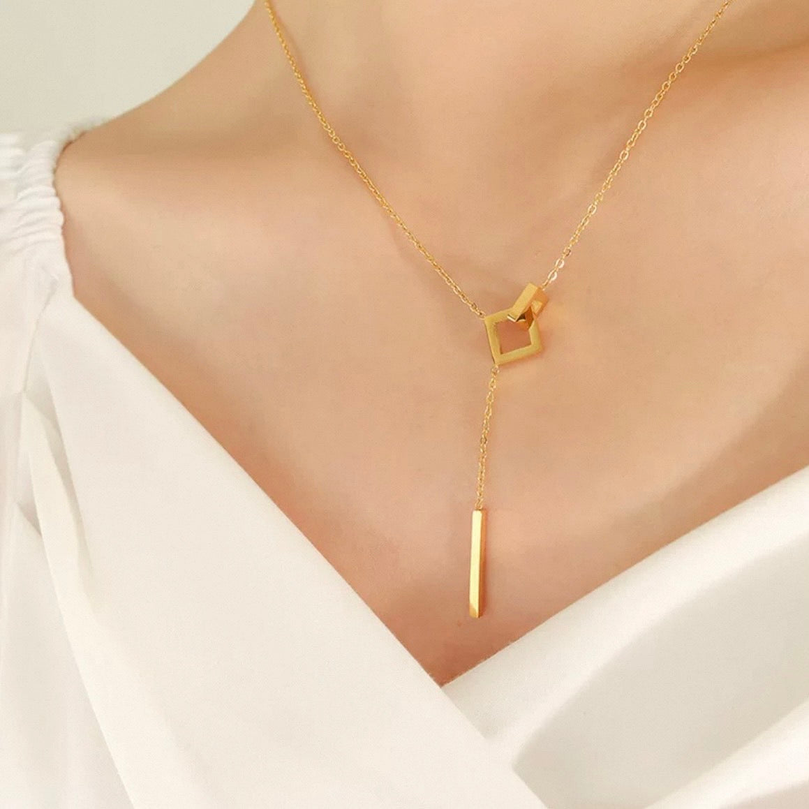 Y 2square connected necklace