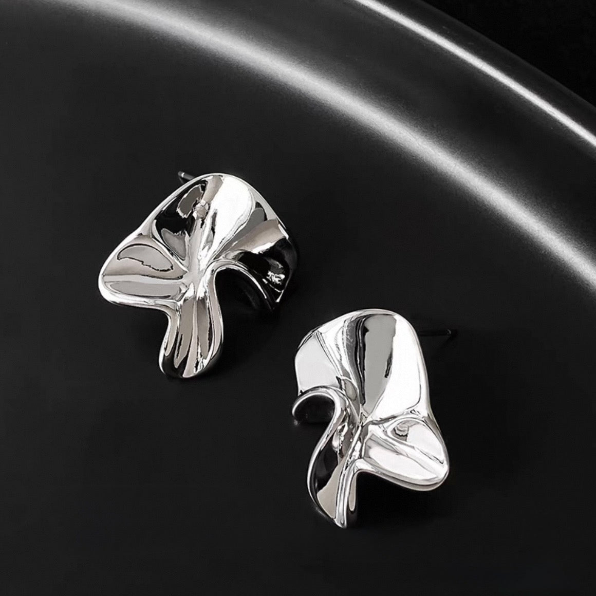 mirror flower pierce