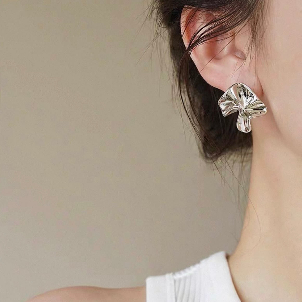 mirror flower pierce