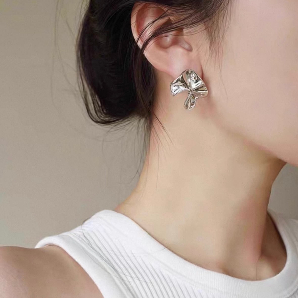 mirror flower pierce