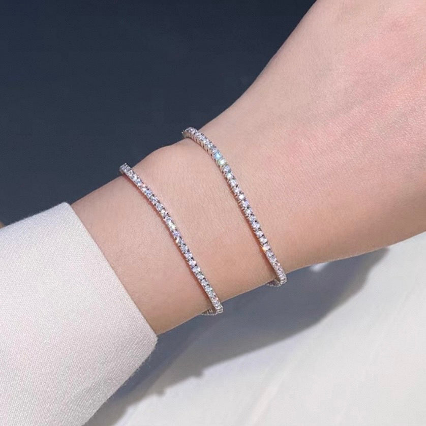 twinkle line bracelet