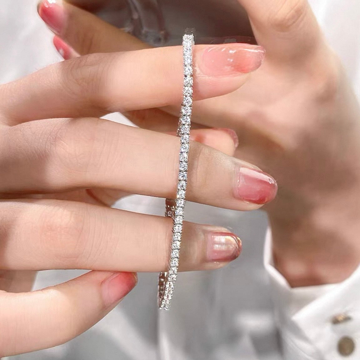 twinkle line bracelet