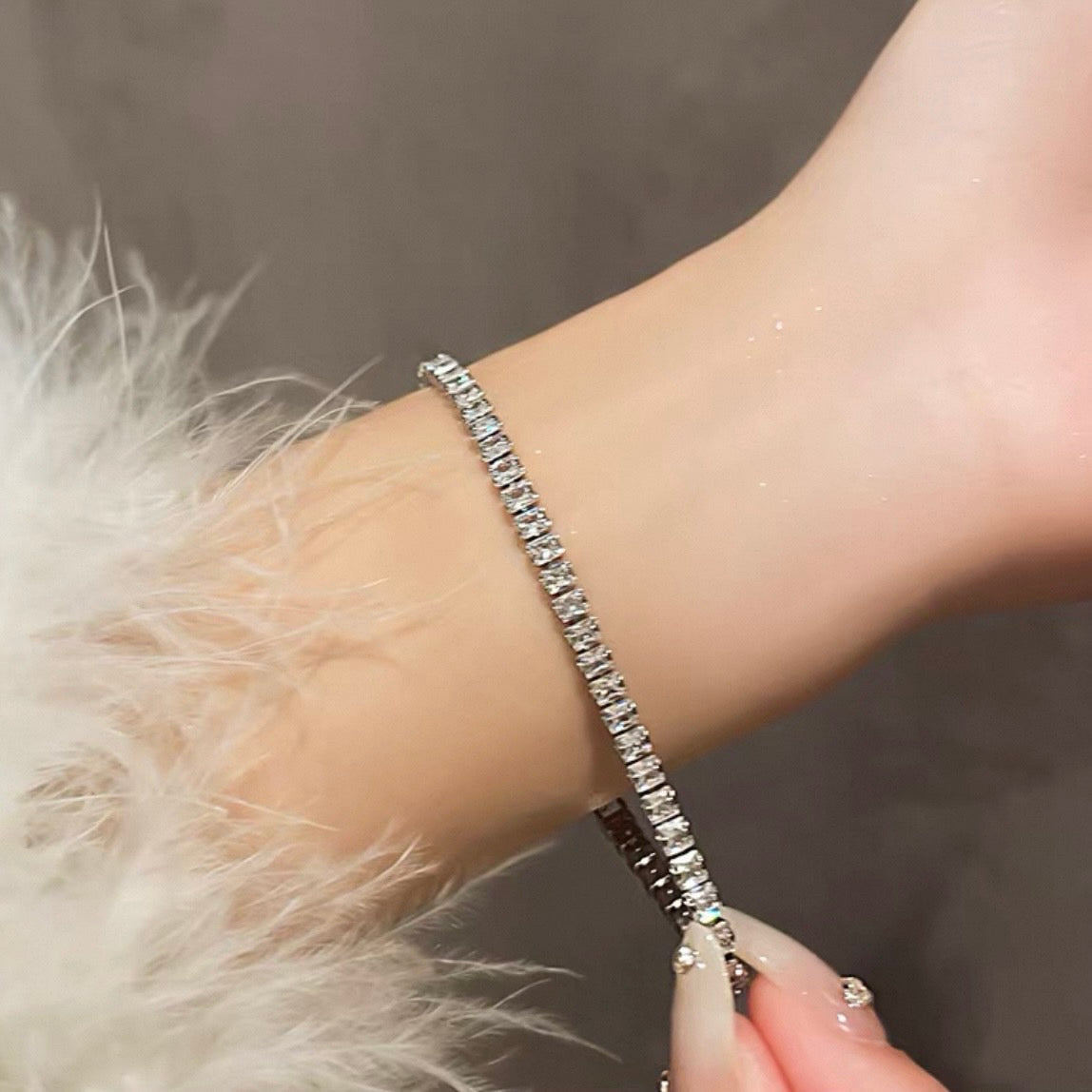 twinkle line bracelet