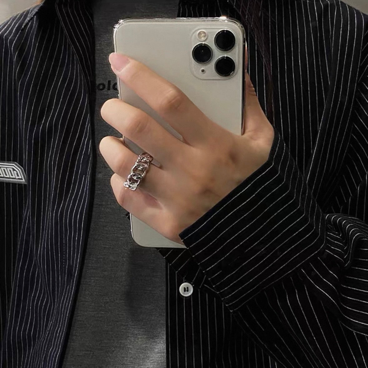 bold chain ring