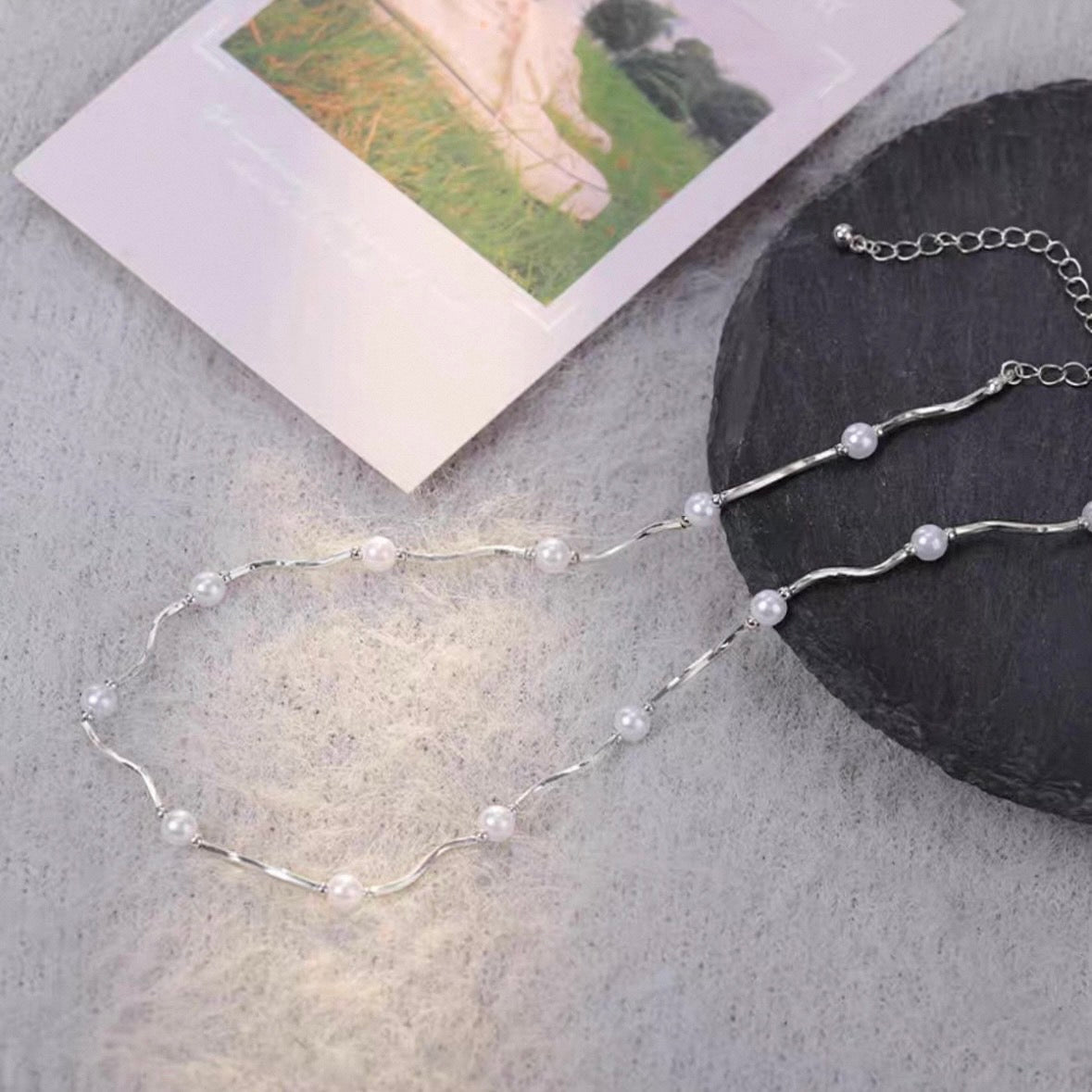 wave pearl necklace