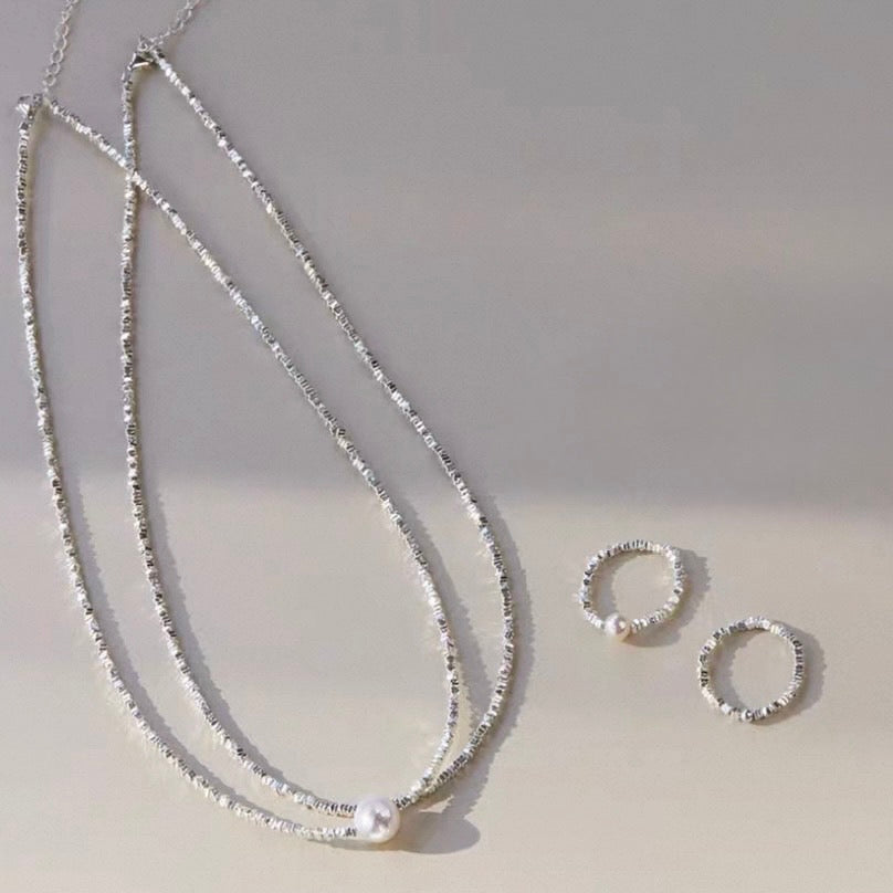 shimmer pearl necklace