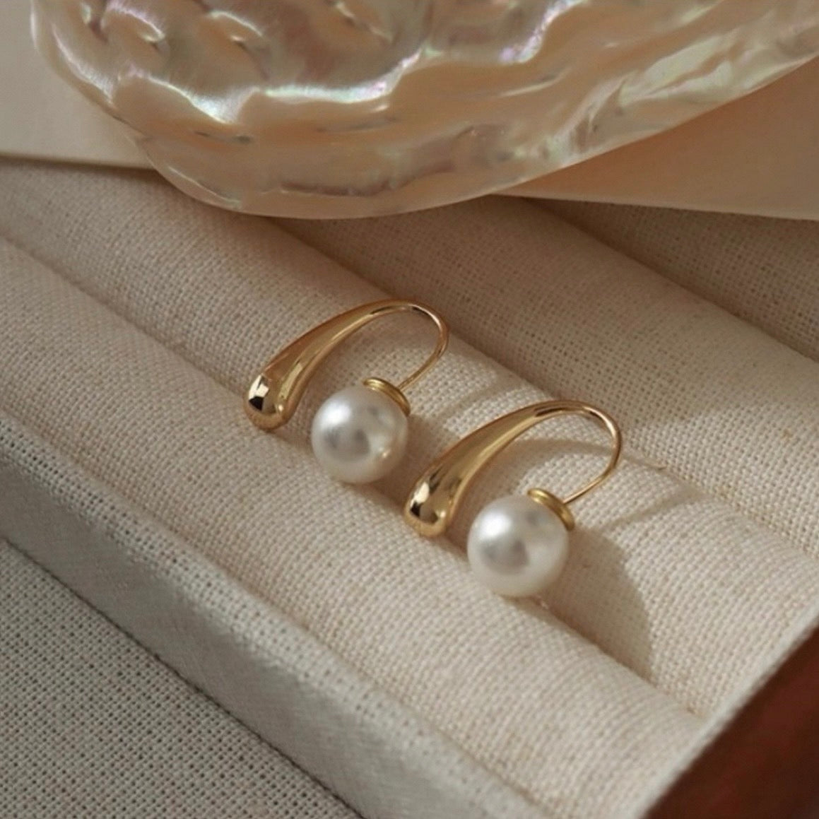 pearl drop pierce
