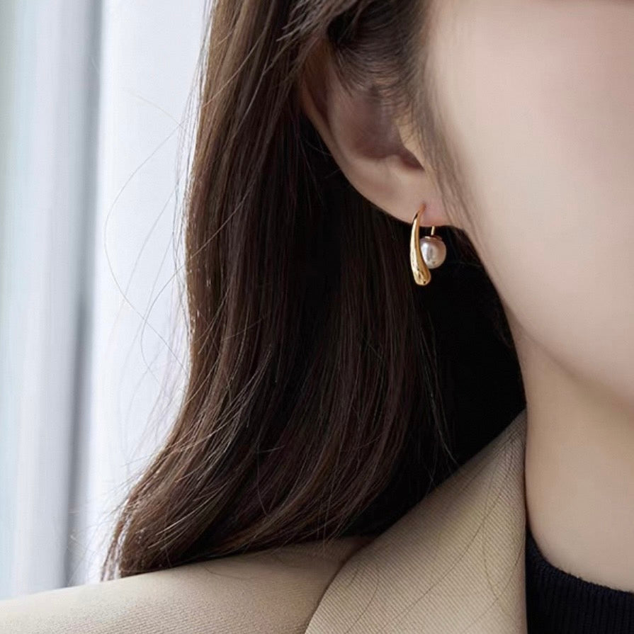 pearl drop pierce