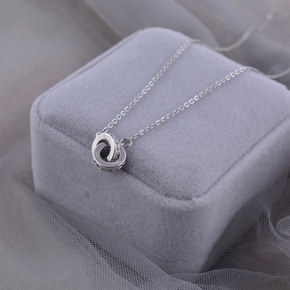 infinity loop necklace