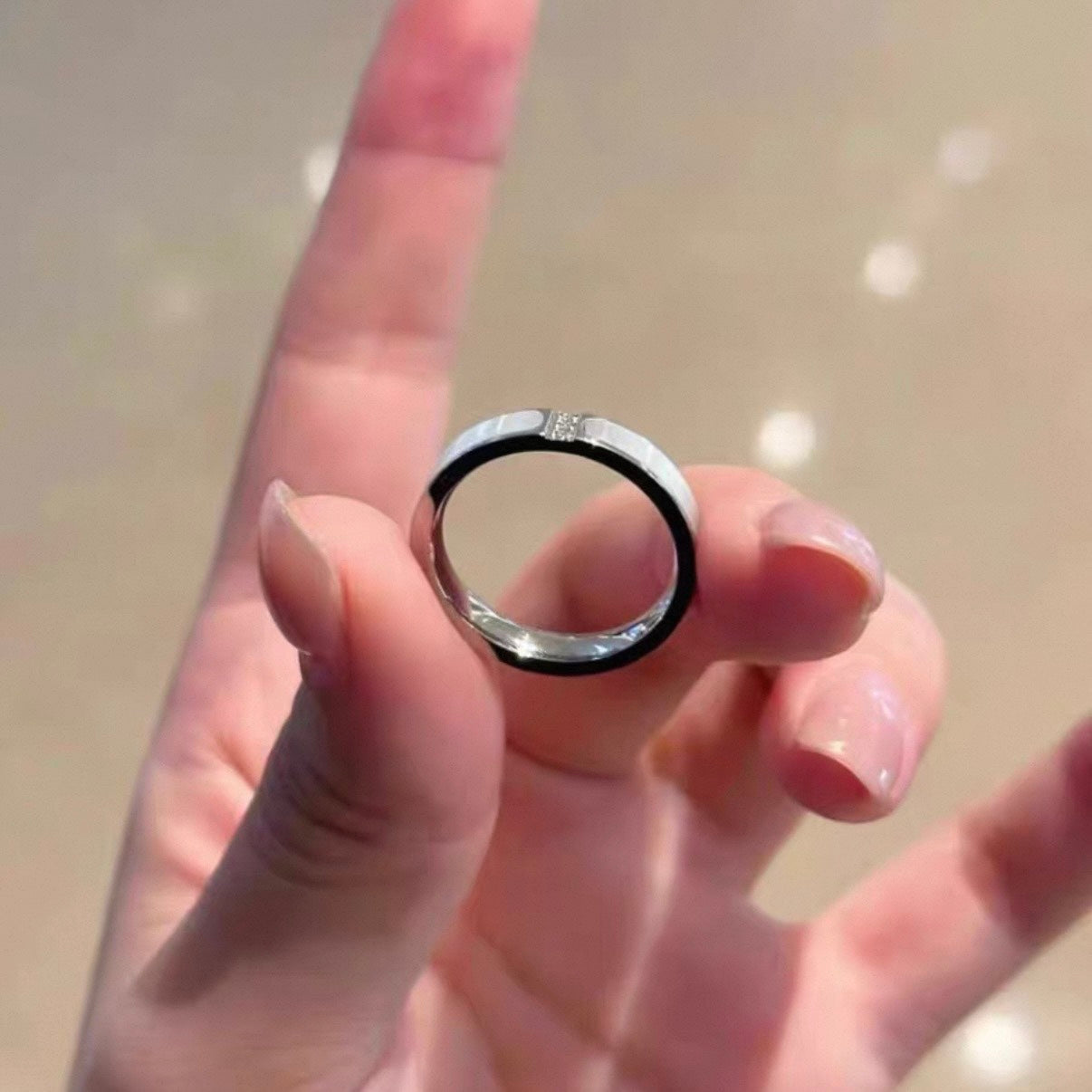 shell line ring