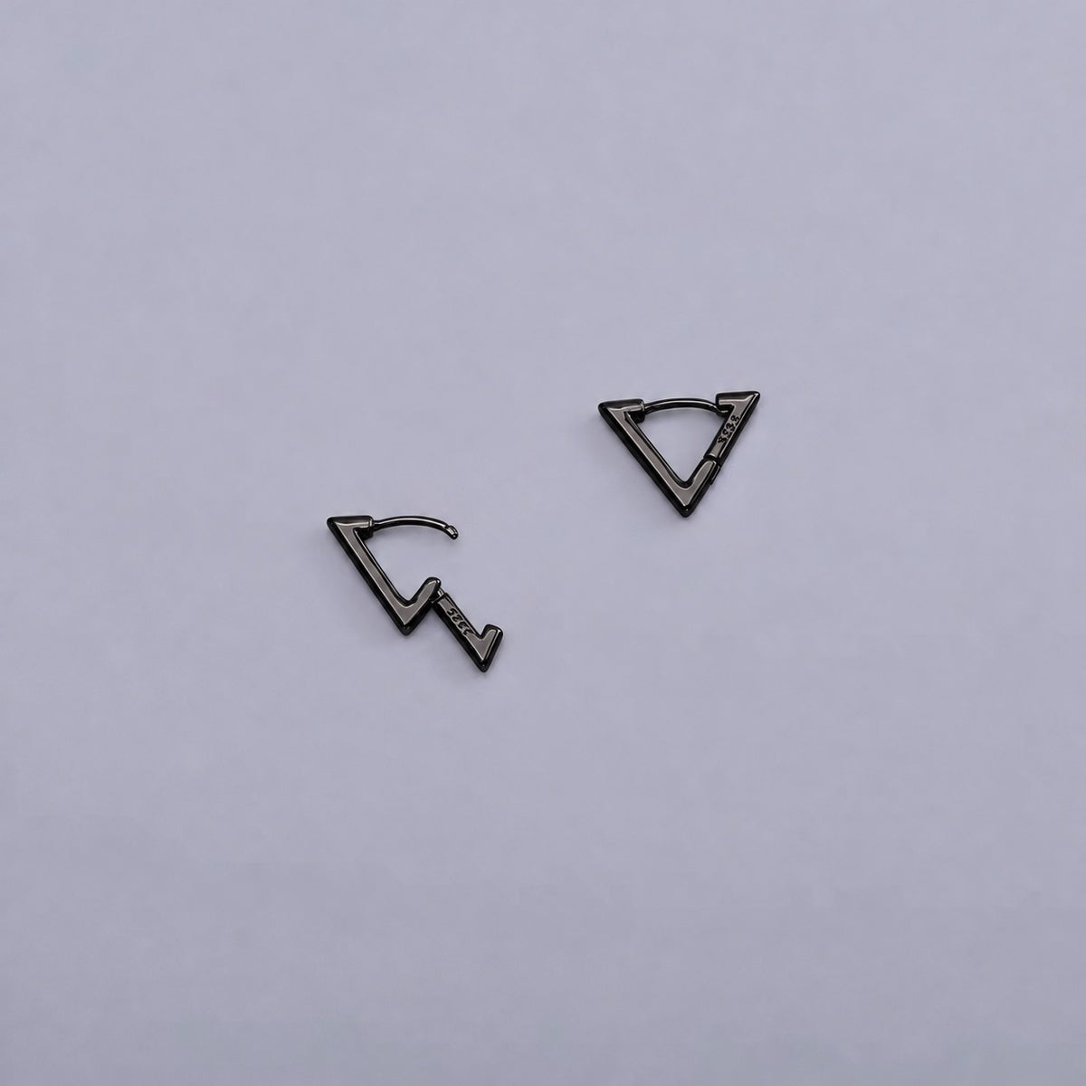 mini triangle hoop pierce