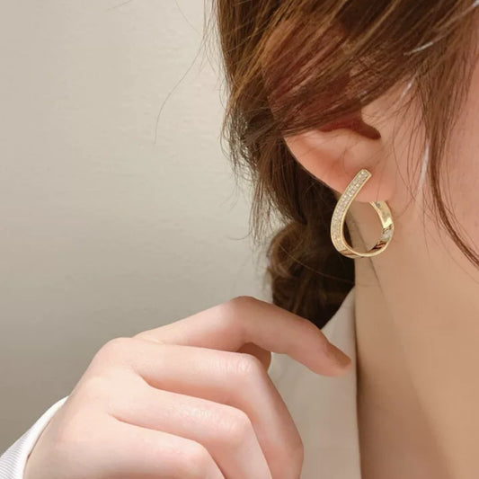elegant drop pierce