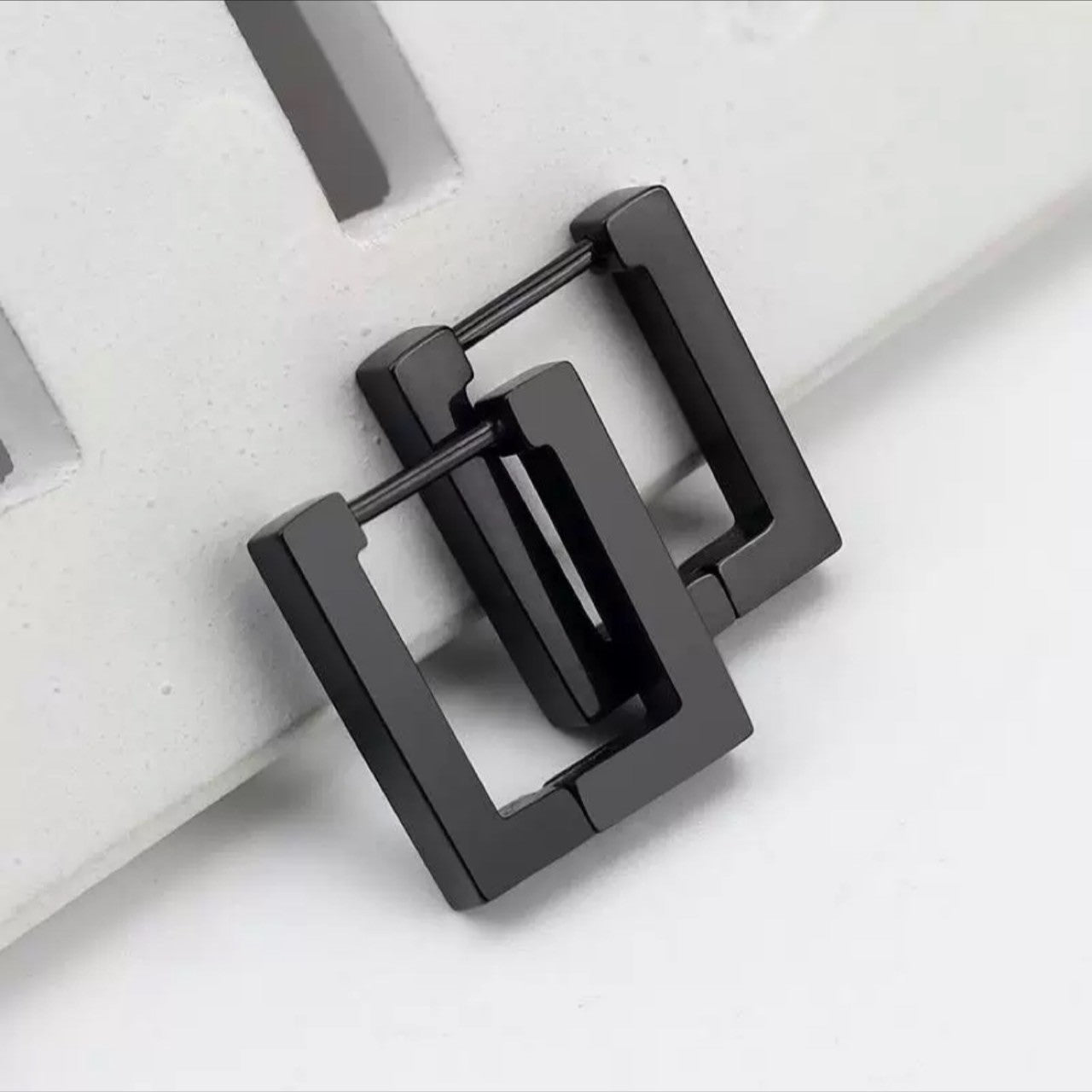square pierce