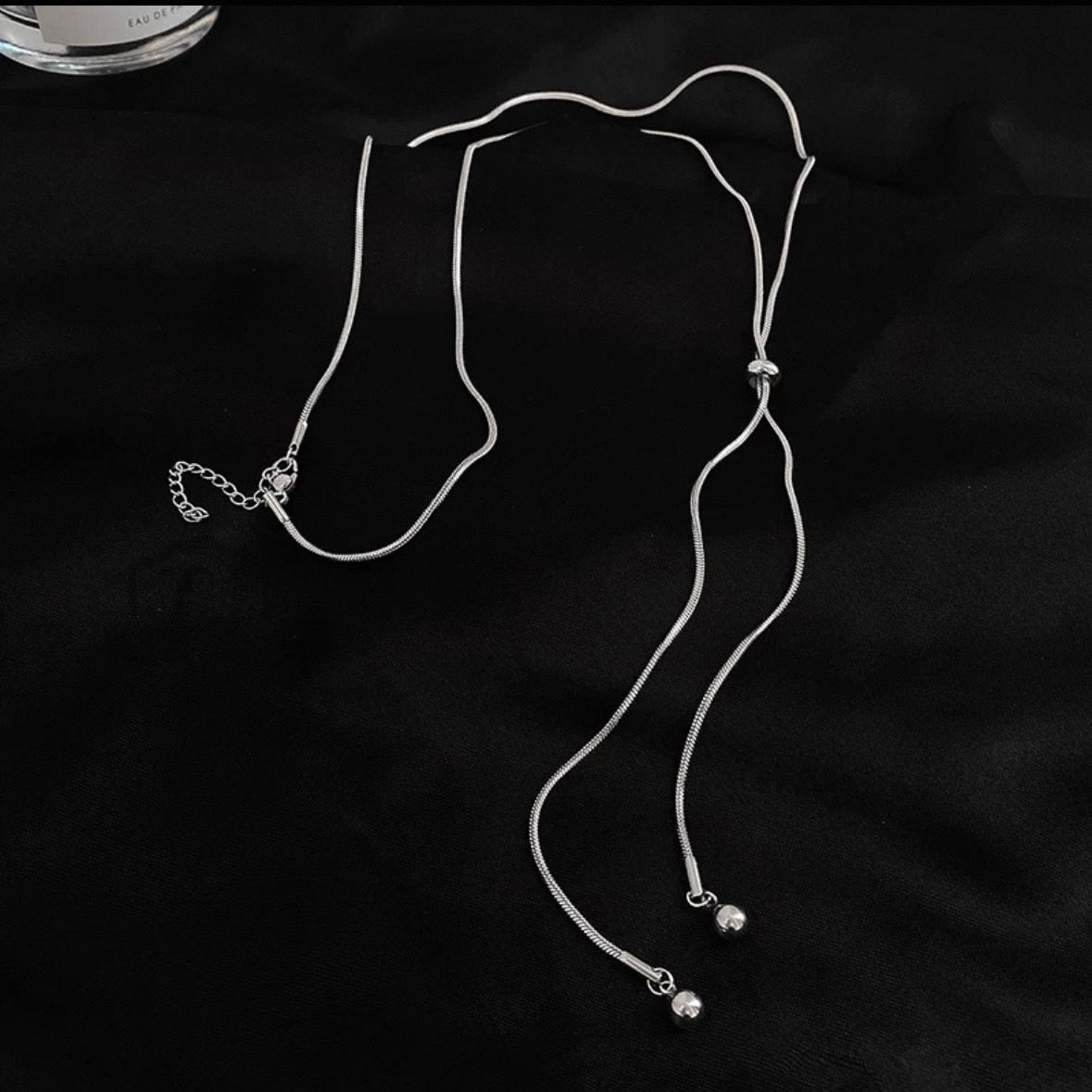 long Y necklace