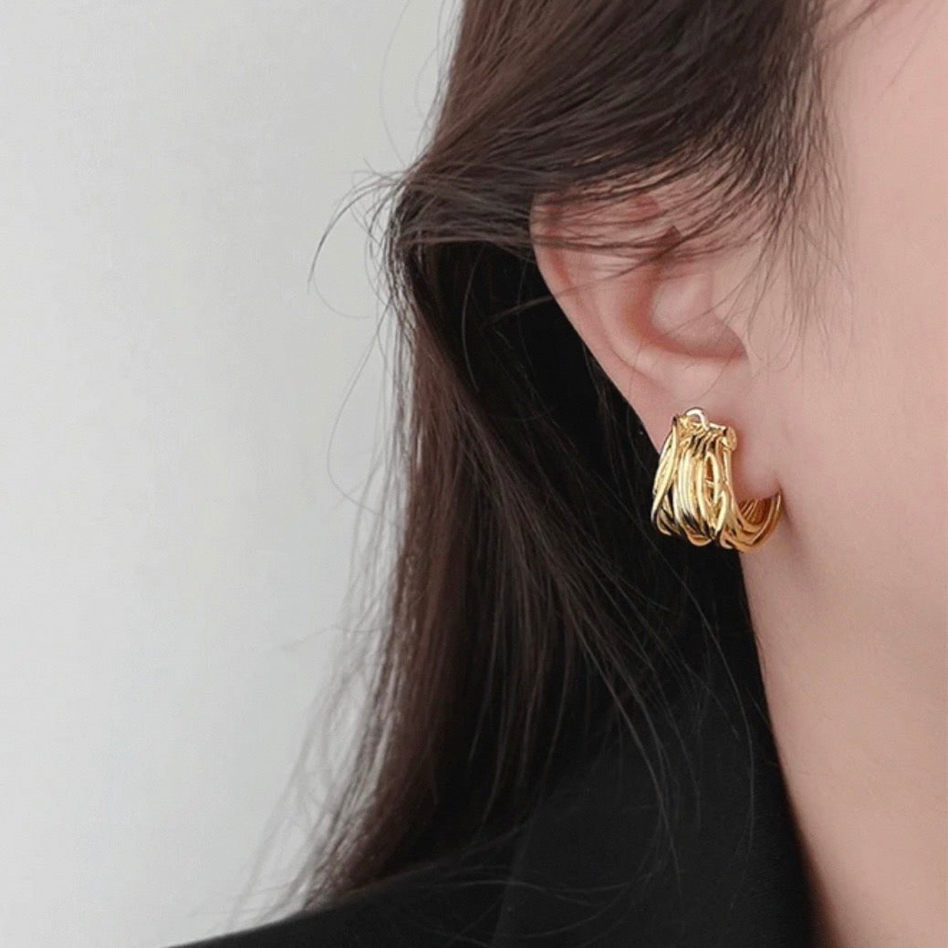 wire C earring
