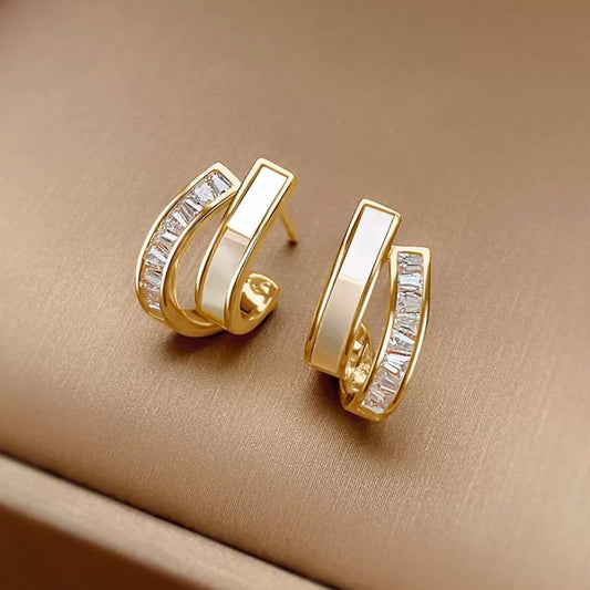 white & gold pierce