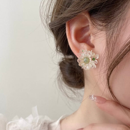 clear flower pierce