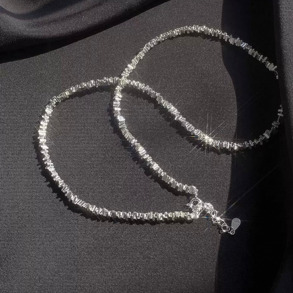 shimmer line necklace – aile