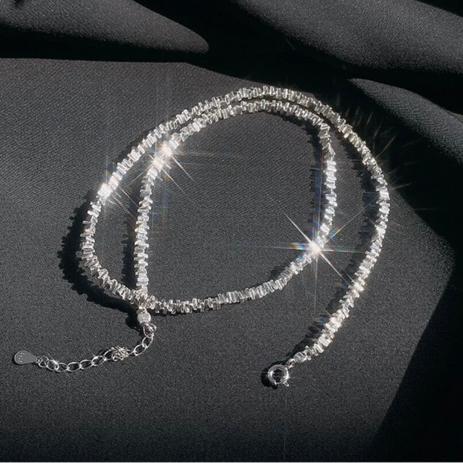 shimmer line necklace