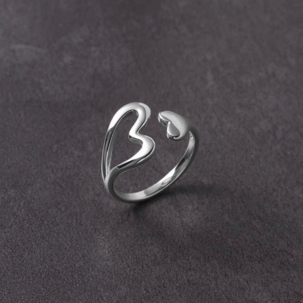 link heart ring