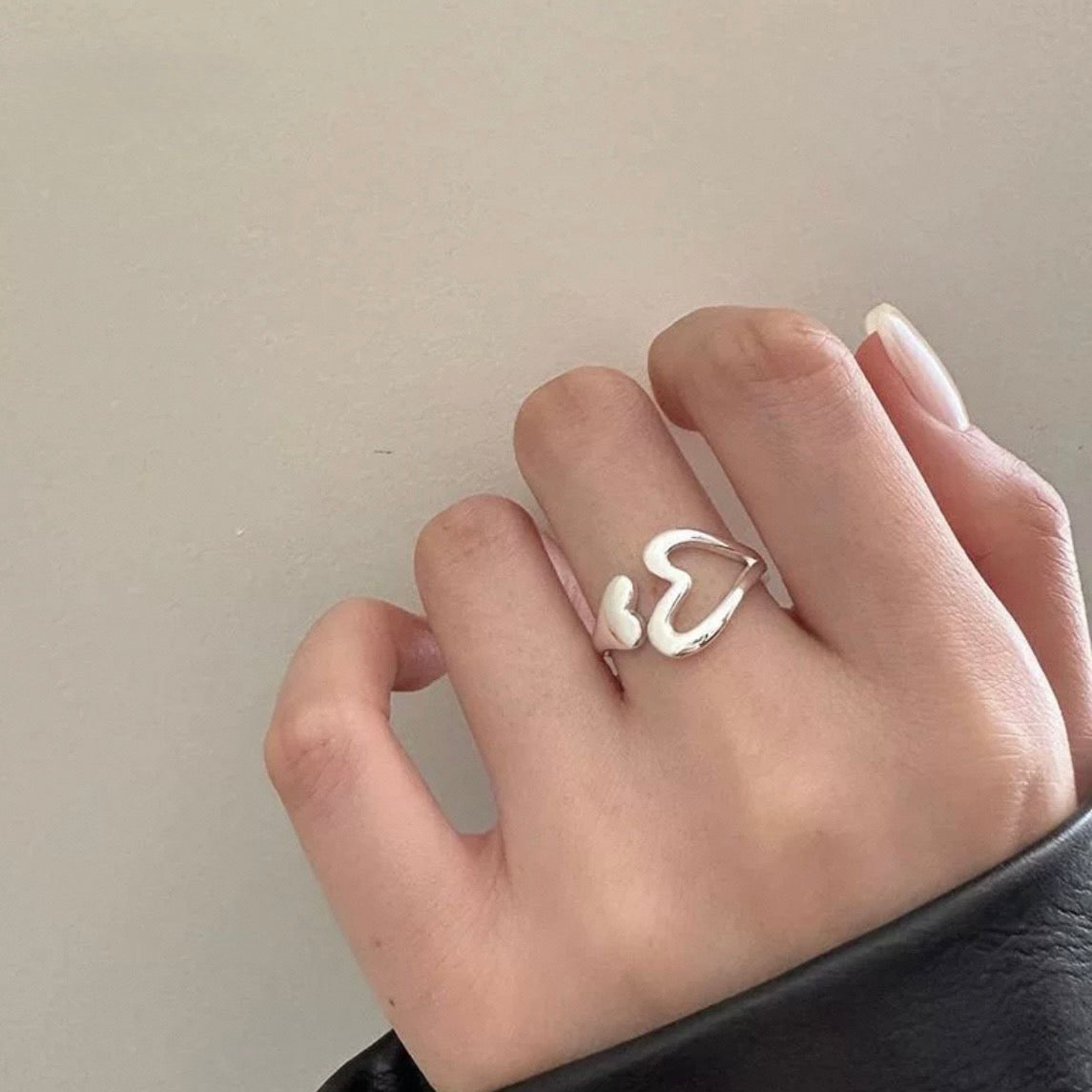 link heart ring