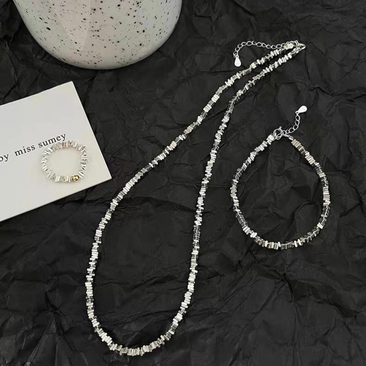 shimmer line necklace