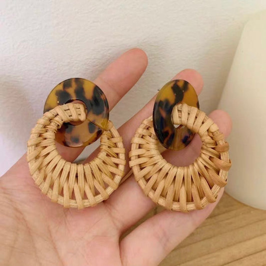 tortoise rattan circle pierce
