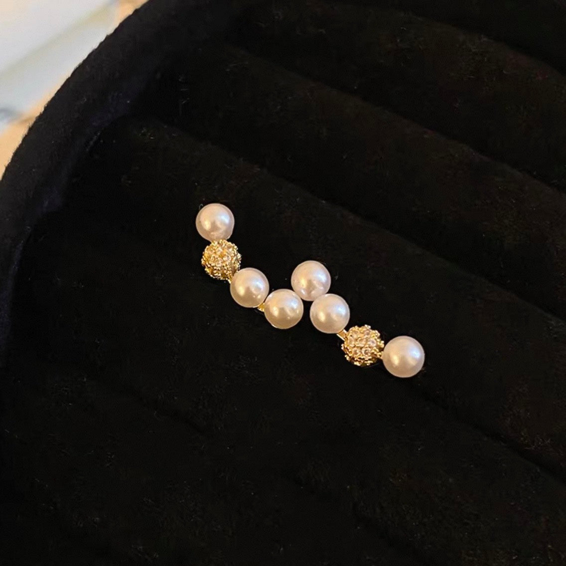 pearl curve line pierce