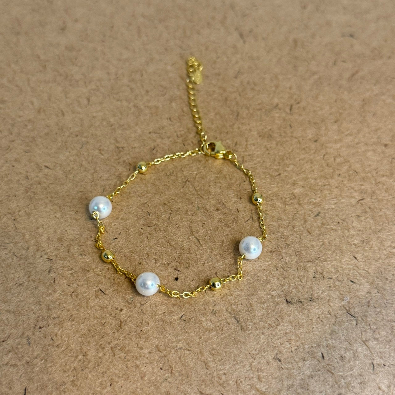 twinkle pearl bracelet