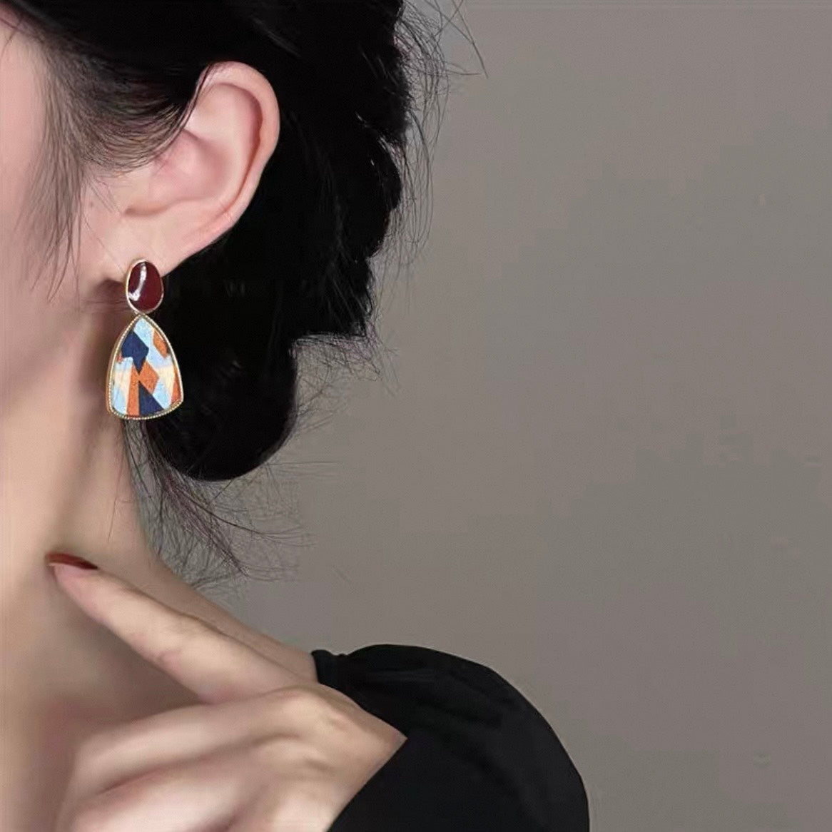 geometric Art pierce