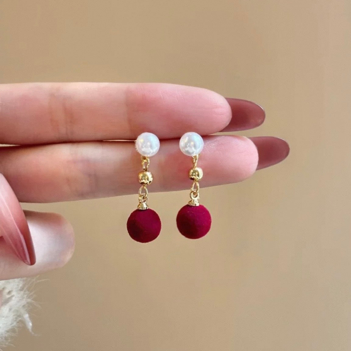 velvet rouge ball pierce