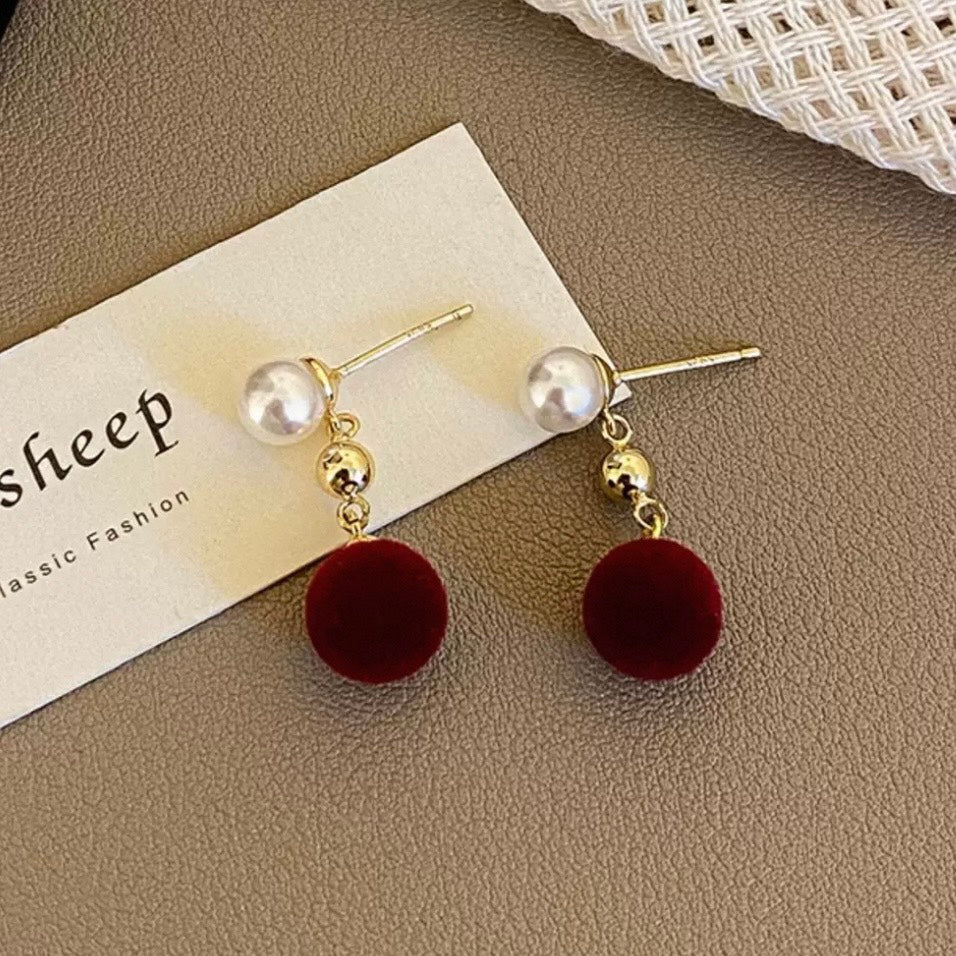 velvet rouge ball pierce