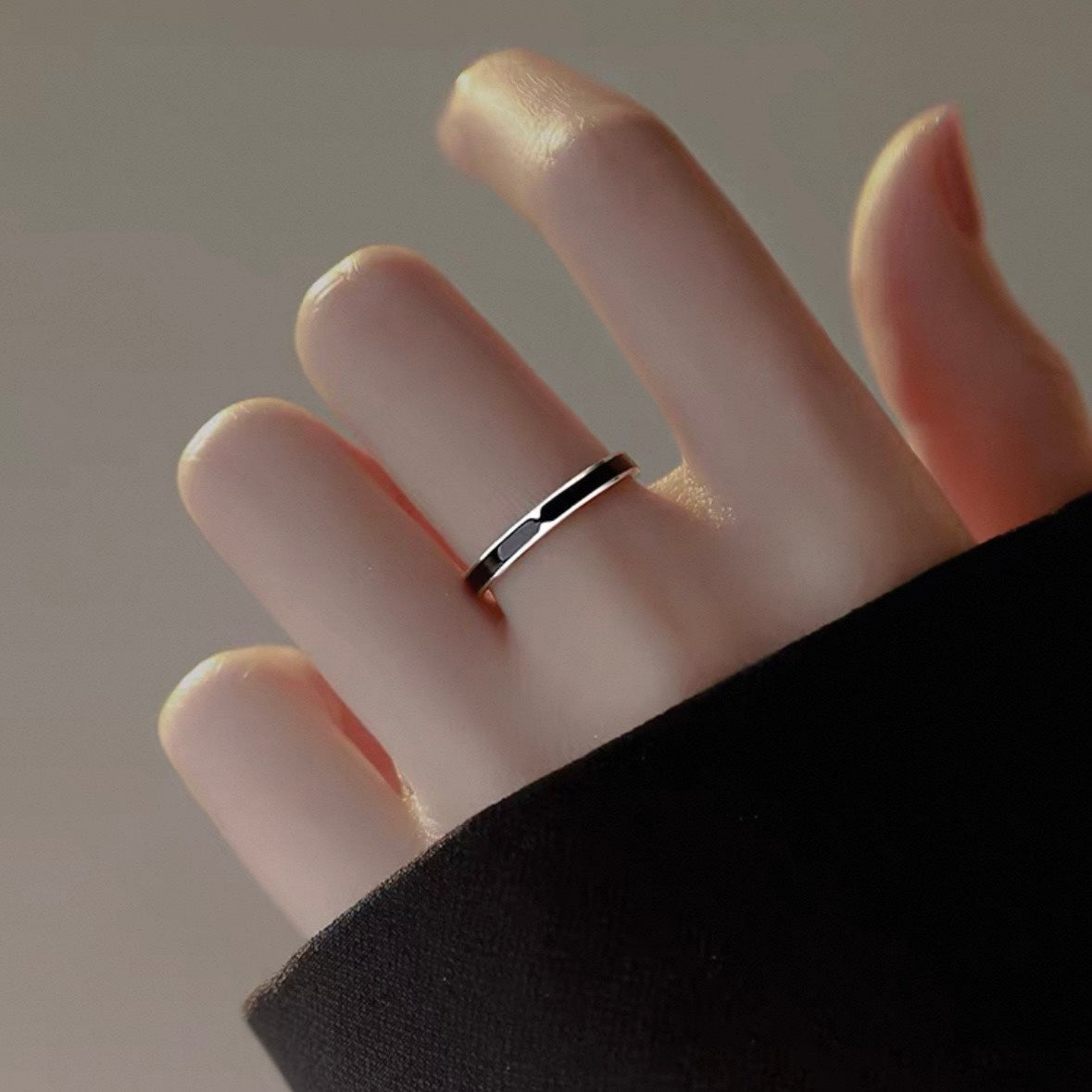 black line ring