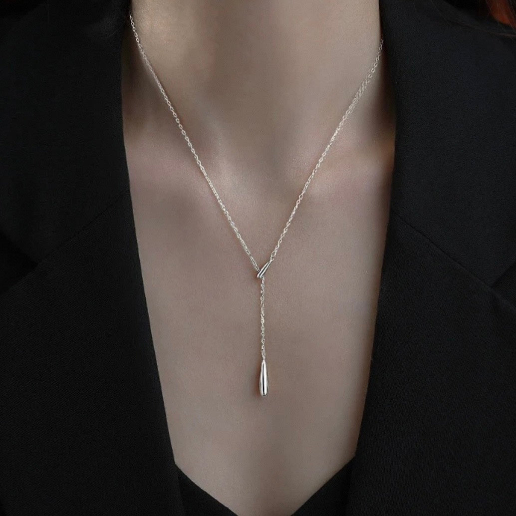 teardrop Y necklace