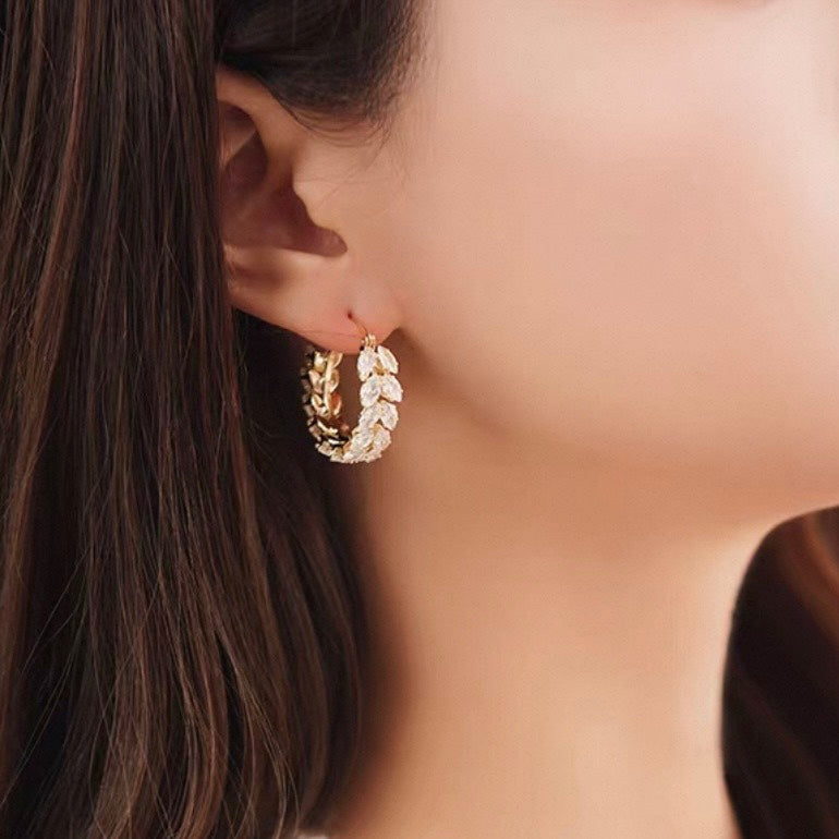 crystal leaf hoop pierce