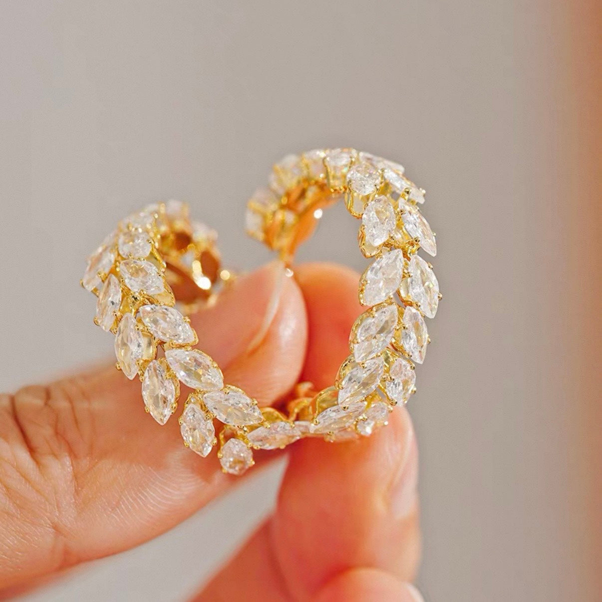 crystal leaf hoop pierce