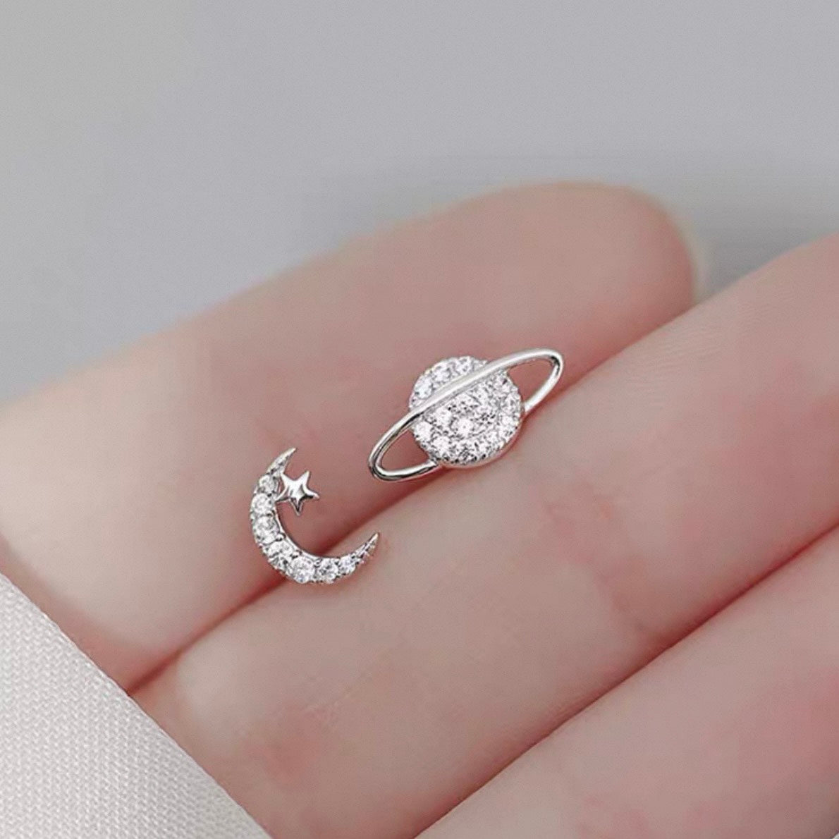 moon & planet pierce