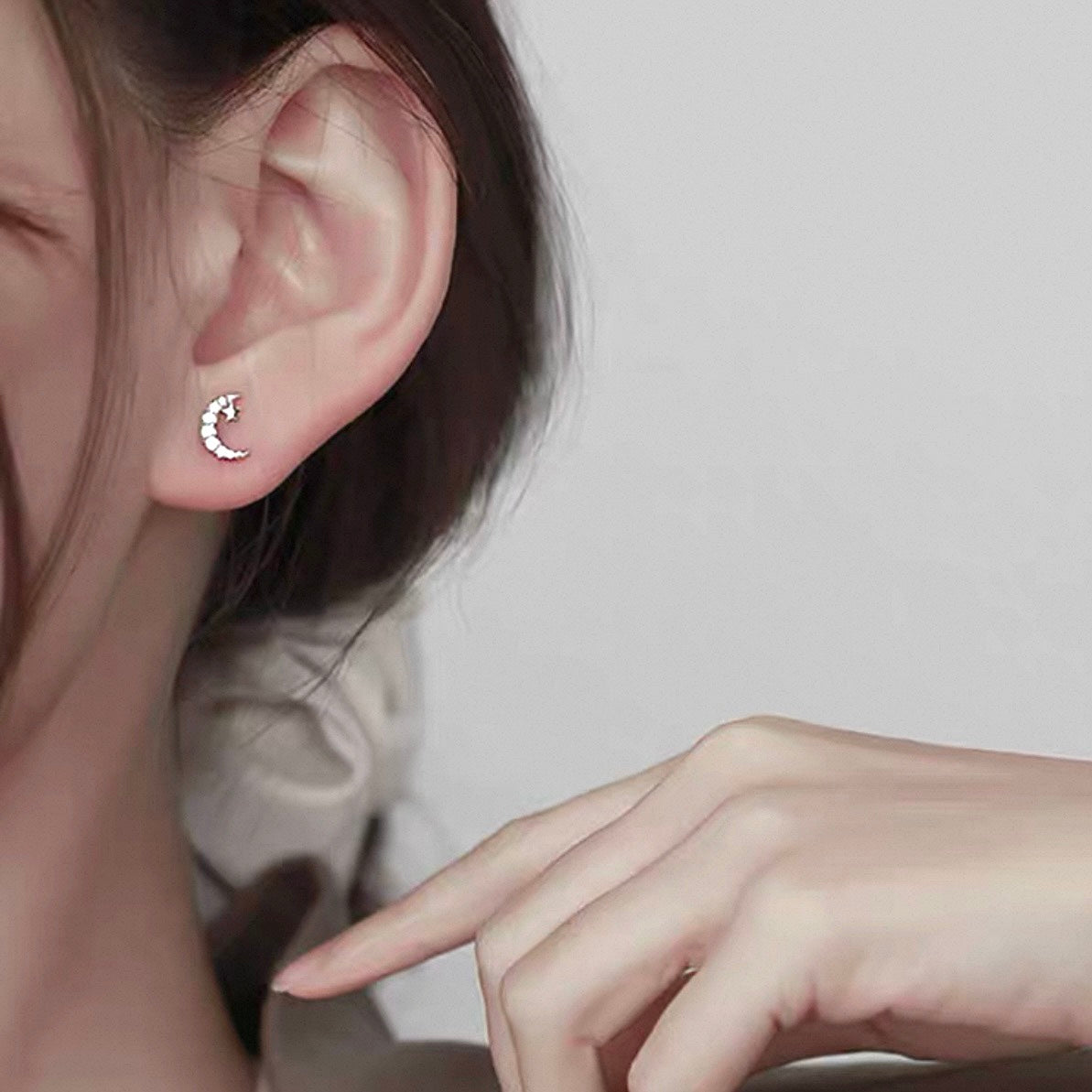 moon & planet pierce