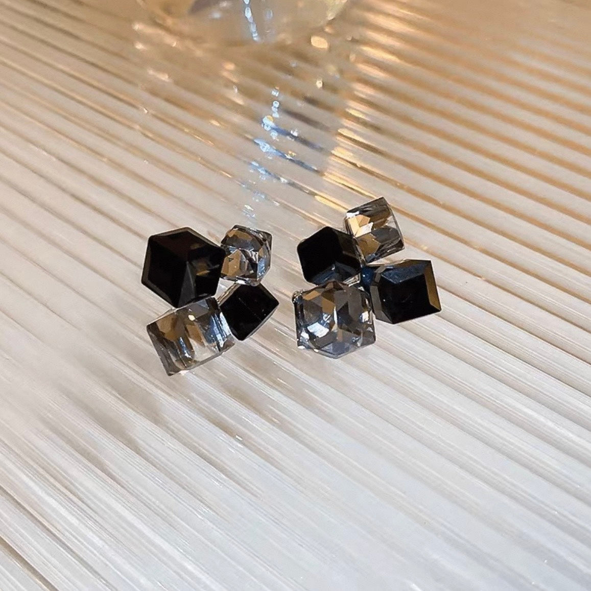 urban clear cube pierce