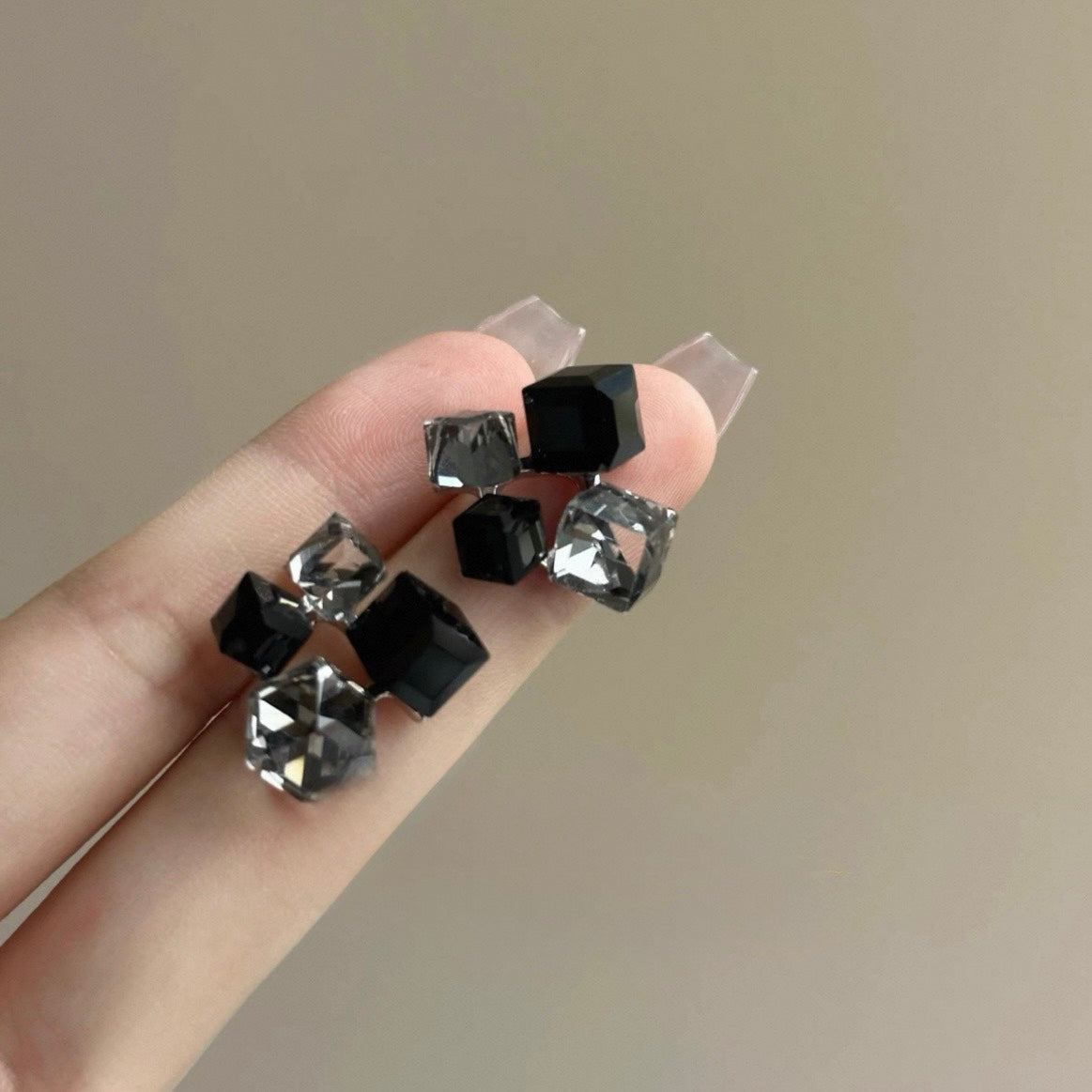 urban clear cube pierce