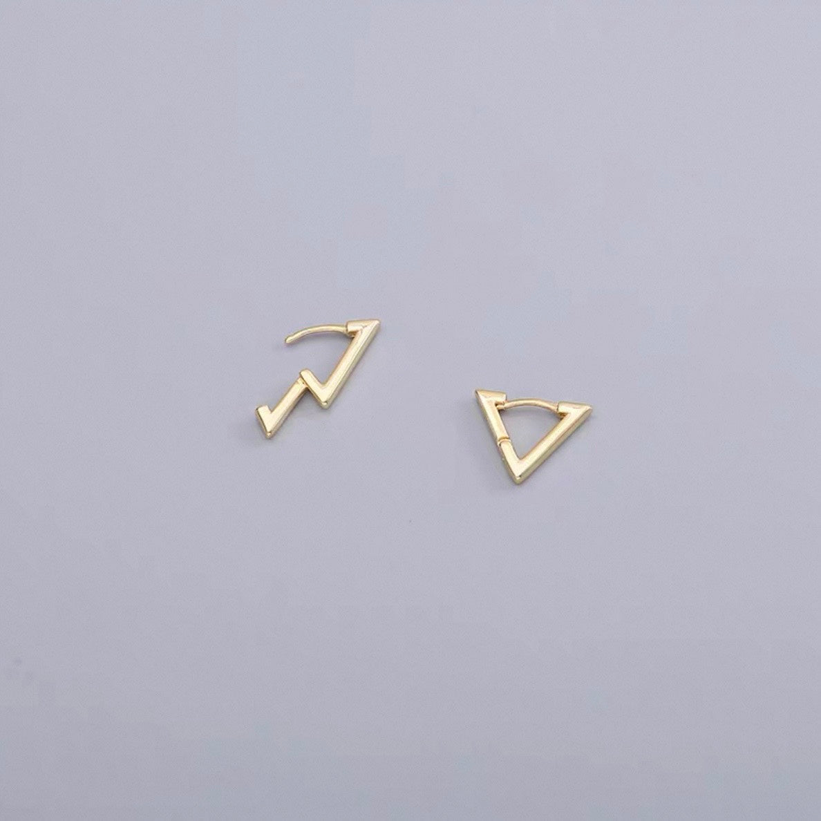 mini triangle hoop pierce