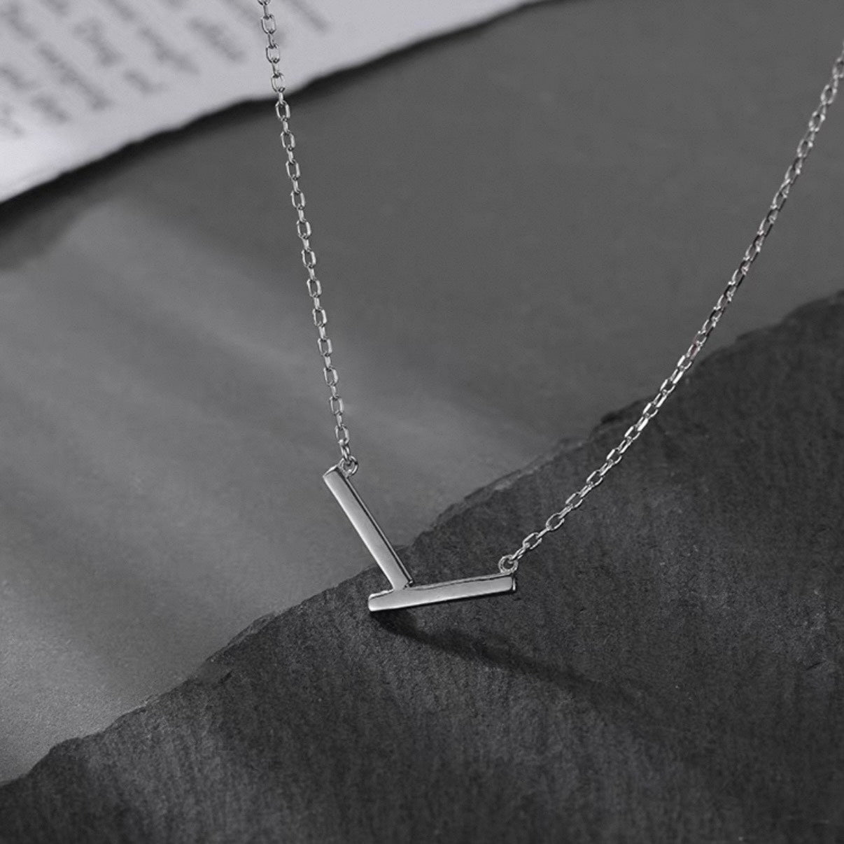 split bar necklace