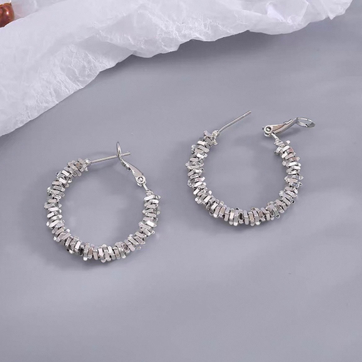glitter hoop pierce